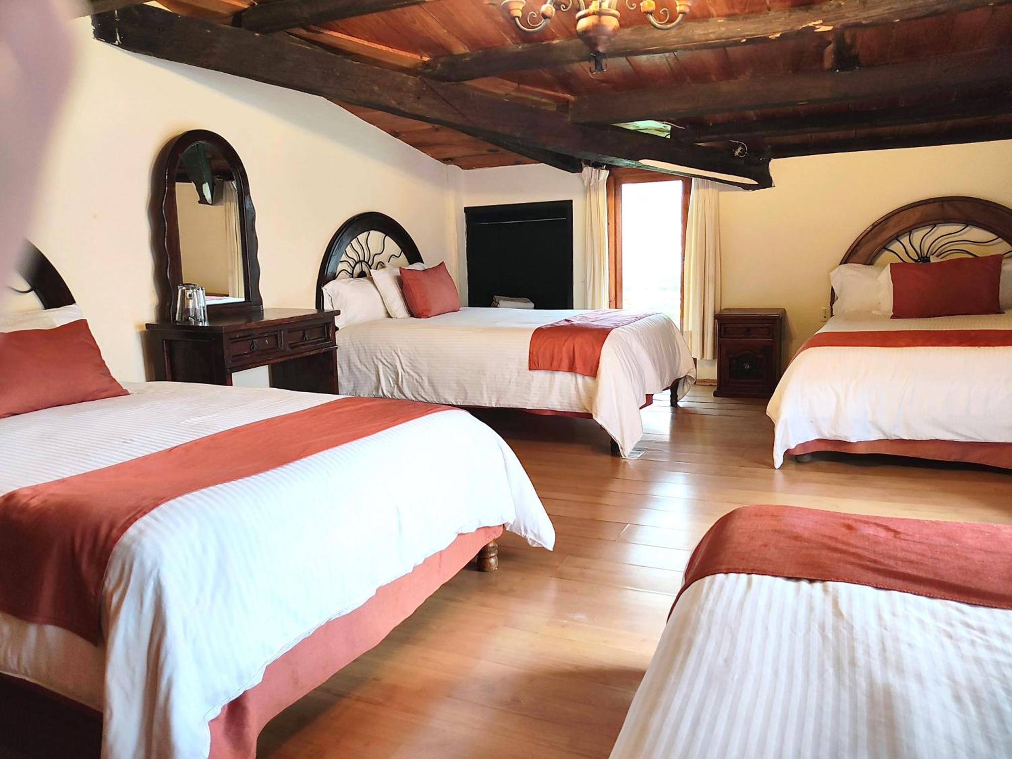 Hotel Barrio Antiguo San Cristóbal de Las Casas المظهر الخارجي الصورة